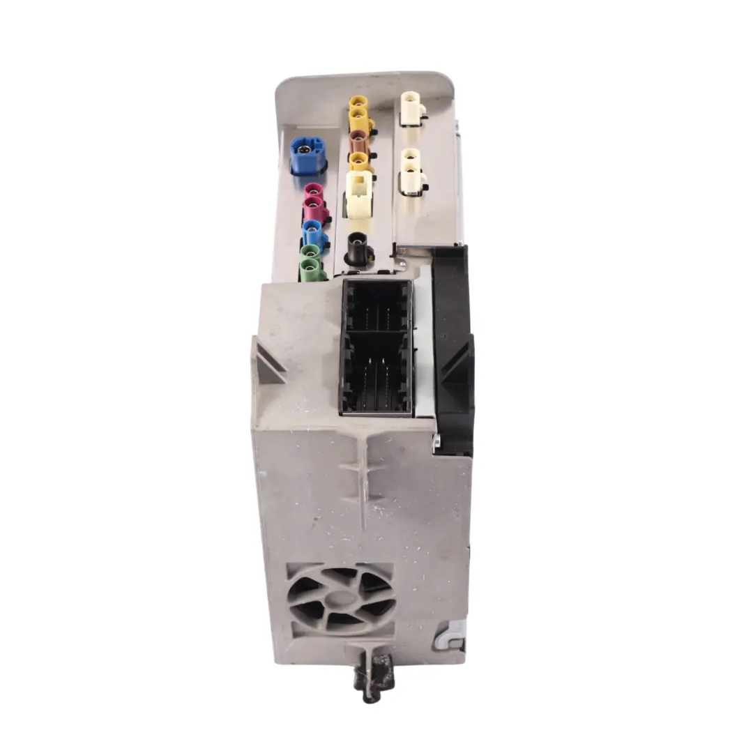 Unidad Principal Mercedes CLA C118 W907 Sat Nav Radio Media Player para con número de pieza A2479006213 Unidad Principal Mercedes CLA C118 W907 Sat Nav Radio Media Player - SKU A2479006213 - Número de pieza A2479006213