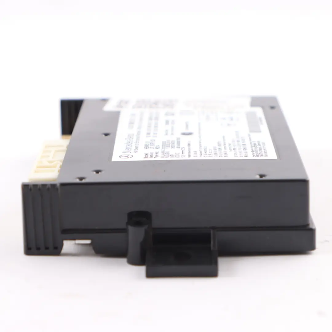 Modulo Telematico Comunicazione Controllo Blutooth per Mercedes W910 con numero di parte A2479009312 Mercedes W910 Modulo Telematico Comunicazione Controllo Blutooth - SKU A2479009312 - Numero di parte A2479009312