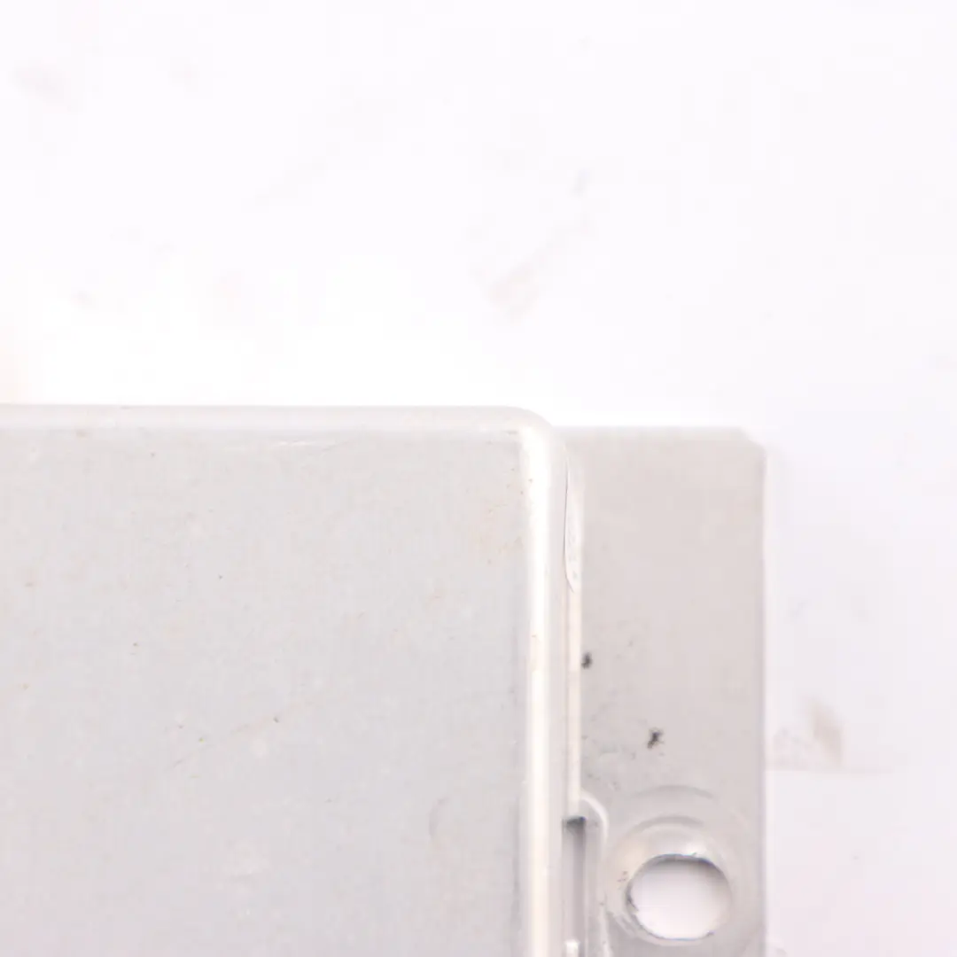 Suspension Module Regulation Control Unit to Mercedes W164 Air with Part number A2515452132 Mercedes W164 Air Suspension Module Regulation Control Unit - SKU A2515452132 - Part number A2515452132