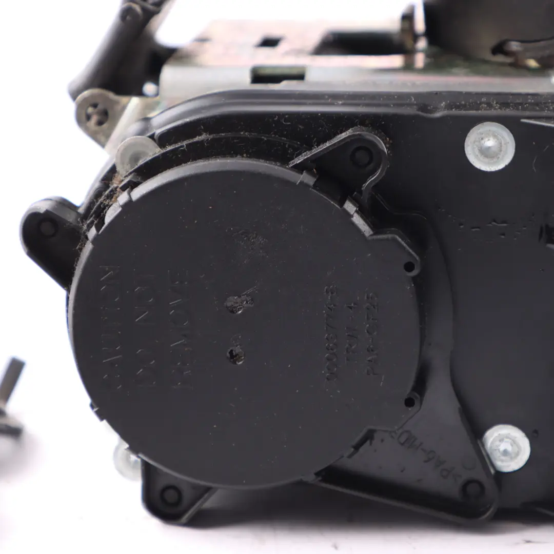 Belt Mercedes ML W164 W251 Front Right O/S Safety Seatbelt A1768602285 to Seat with Part number A2518606285 Seat Belt Mercedes ML W164 W251 Front Right O/S Safety Seatbelt A1768602285 - SKU rhd-A2518606285 - Part number A2518606285