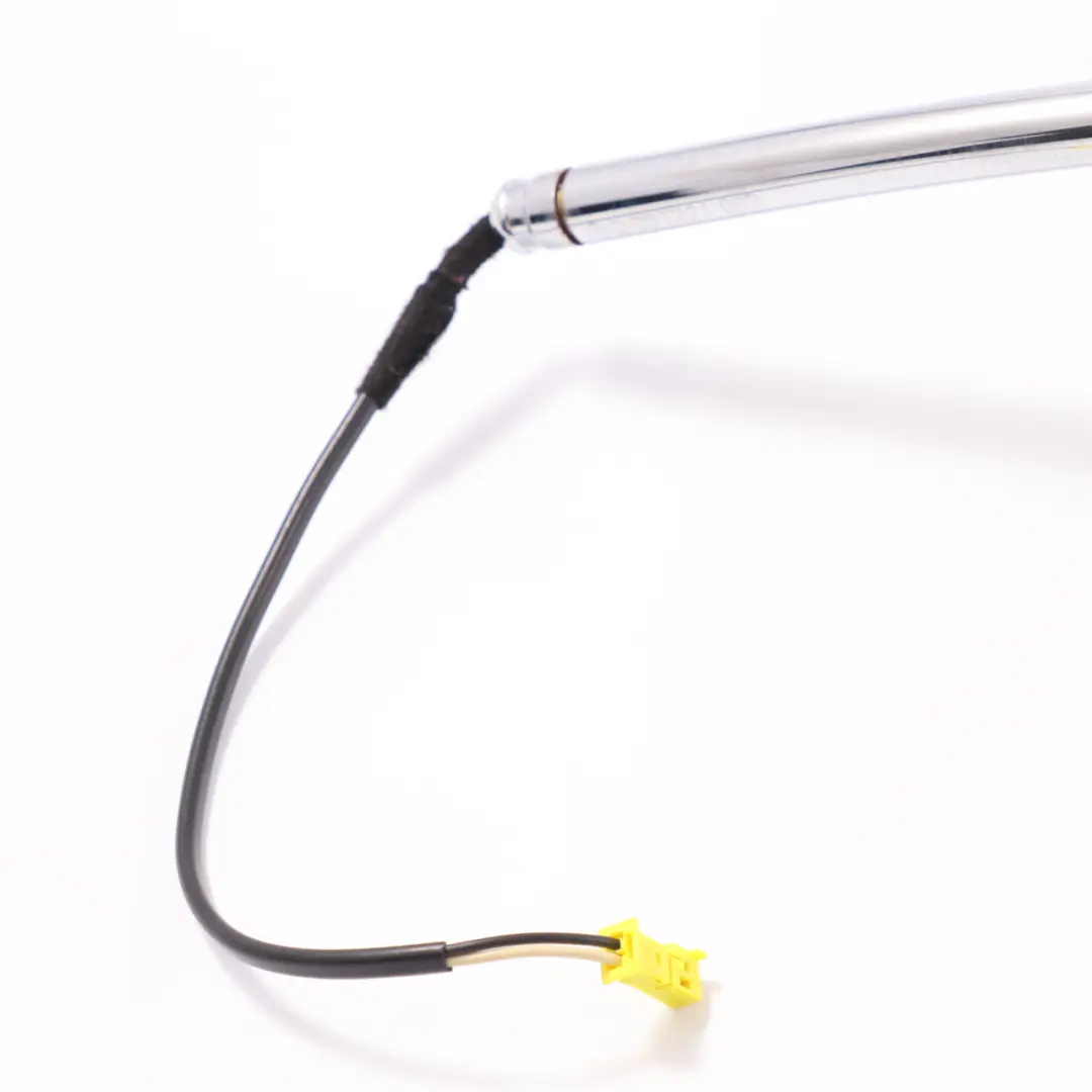 Poggiatesta del sedile anteriore sinistro destro pelle nera per Mercedes X164 W251 con numero di parte A2519704550 Mercedes X164 W251 Poggiatesta del sedile anteriore sinistro destro pelle nera - SKU A2519704550 - Numero di parte A2519704550