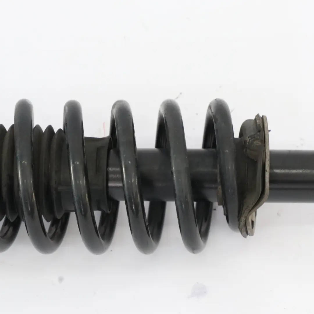 Amortiguador delantero Spring Strut Izquierdo para Mercedes GLC C253 con número de pieza A2533200730 Mercedes GLC C253 Amortiguador delantero Spring Strut Izquierdo - SKU A2533200730 - Número de pieza A2533200730