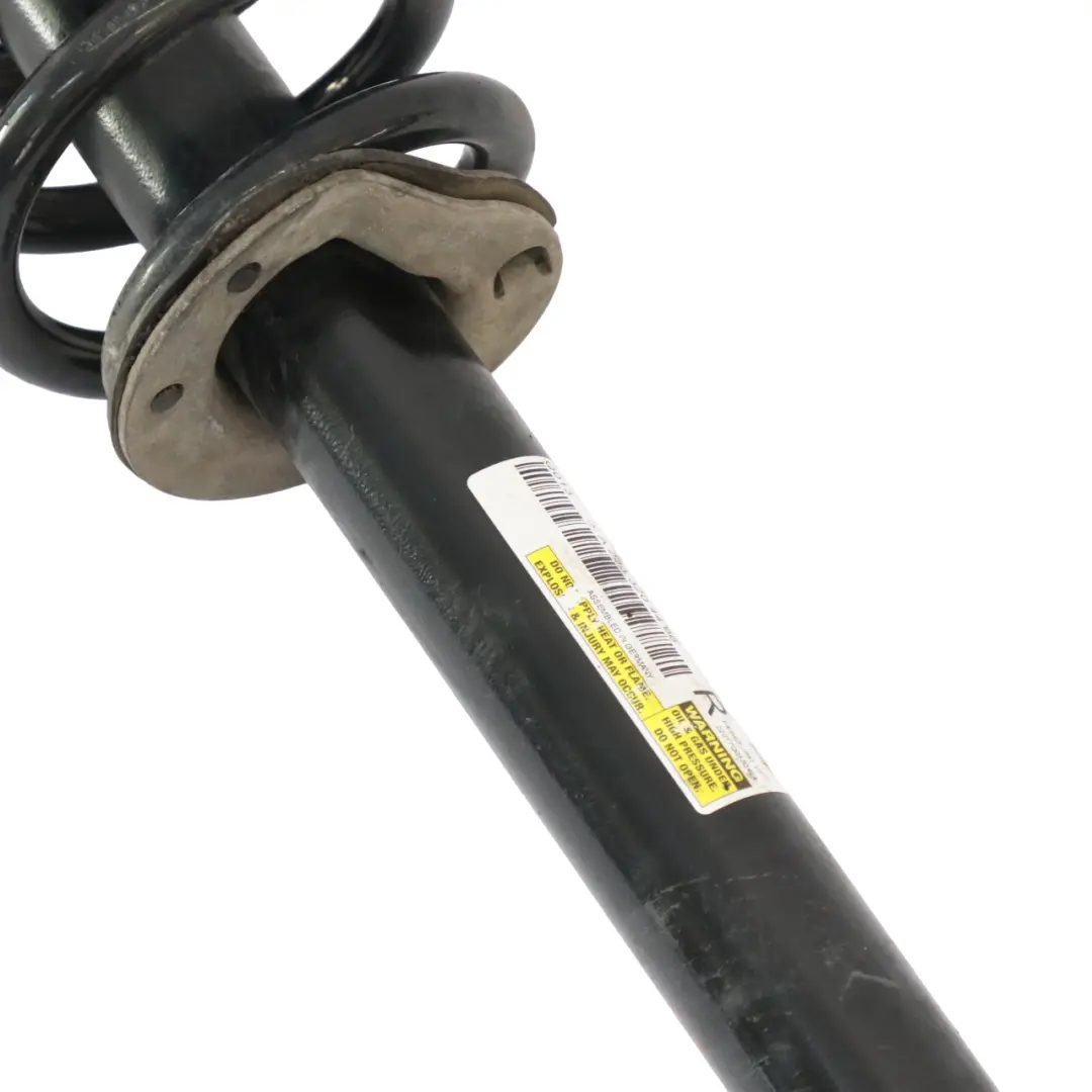 Ammortizzatore Anteriore A Molla Destro A2533204466 per Mercedes GLC C253 con numero di parte A2533200830 Mercedes GLC C253 Ammortizzatore Anteriore A Molla Destro A2533204466 - SKU A2533200830 - Numero di parte A2533200830