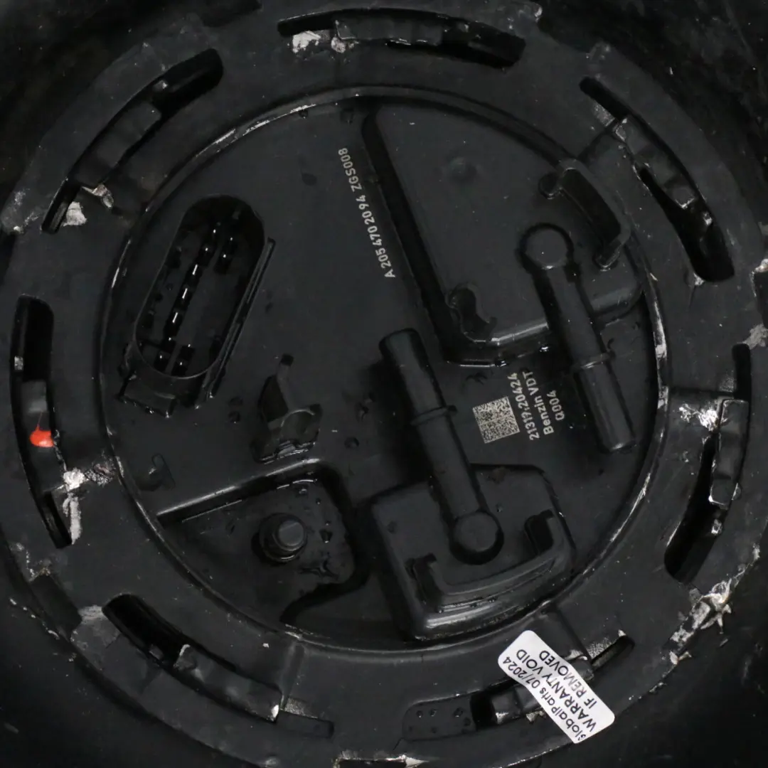 4matic OM274 Zbiornik paliwa do Mercedes GLC 300e Hybrid X253 o numerze A2534702202 Mercedes GLC 300e Hybrid X253 4matic OM274 Zbiornik paliwa - SKU A2534702202 - Numer Części A2534702202