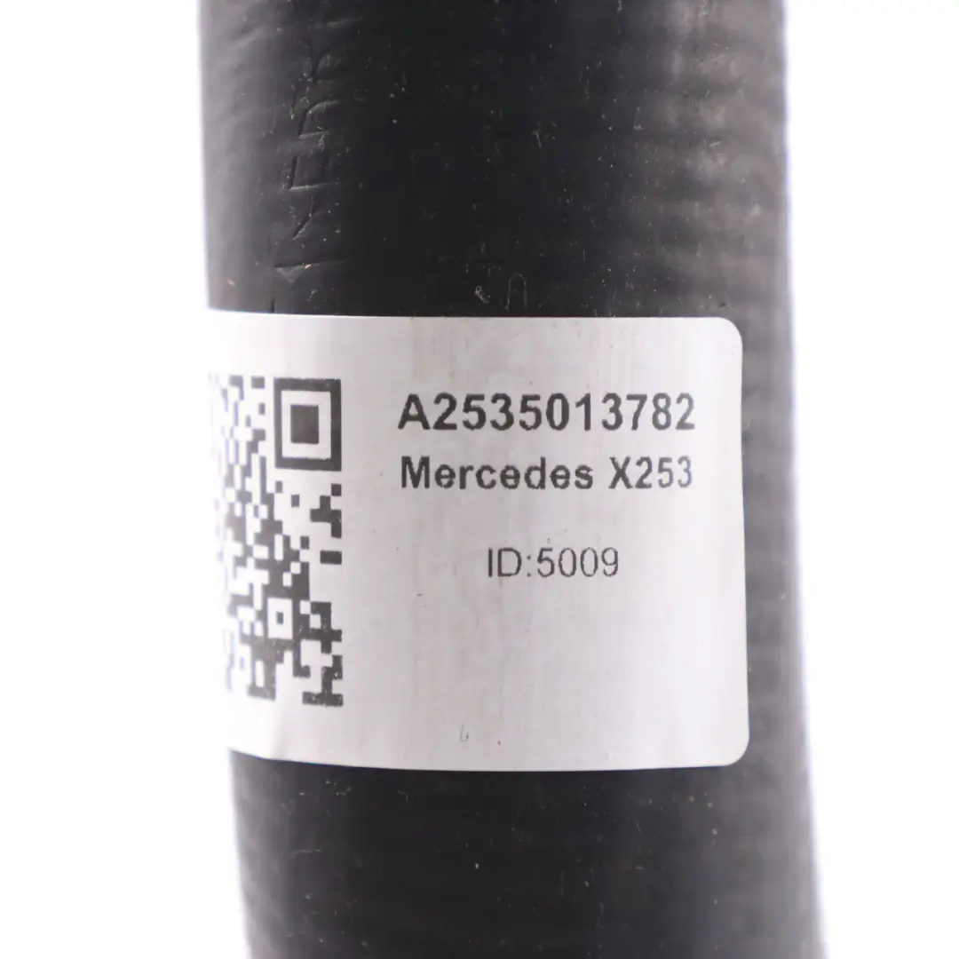 OM274 Wąż Wody Chłodnicy Lewy do Mercedes GLC X253 300e o numerze A2535013782 Mercedes GLC X253 300e OM274 Wąż Wody Chłodnicy Lewy - SKU A2535013782 - Numer Części A2535013782