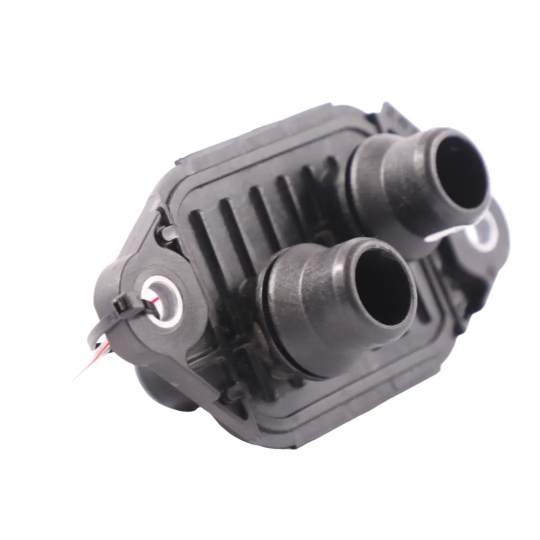 Mercedes W213 H243 Hybrid Kühlmittel Schlauch Verbindung - SKU A2535014200 - Teilenummer A2535014200