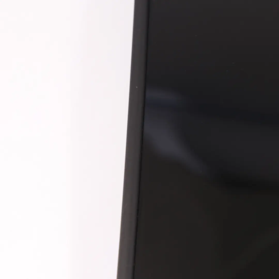 Cristal Lateral Fijo Trasero Izquierdo Tintado AS3 para Mercedes GLC C253 con número de pieza A2536702701 Mercedes GLC C253 Cristal Lateral Fijo Trasero Izquierdo Tintado AS3 - SKU A2536702701 - Número de pieza A2536702701