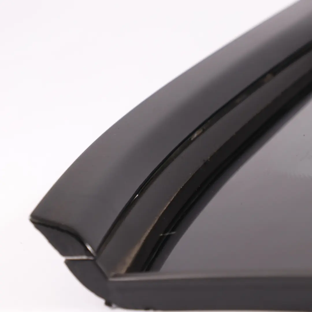 Mercedes GLC C253 Vitre latérale fixe arrière droite teintée AS3 - SKU A2536702801 - Numéro de pièce A2536702801