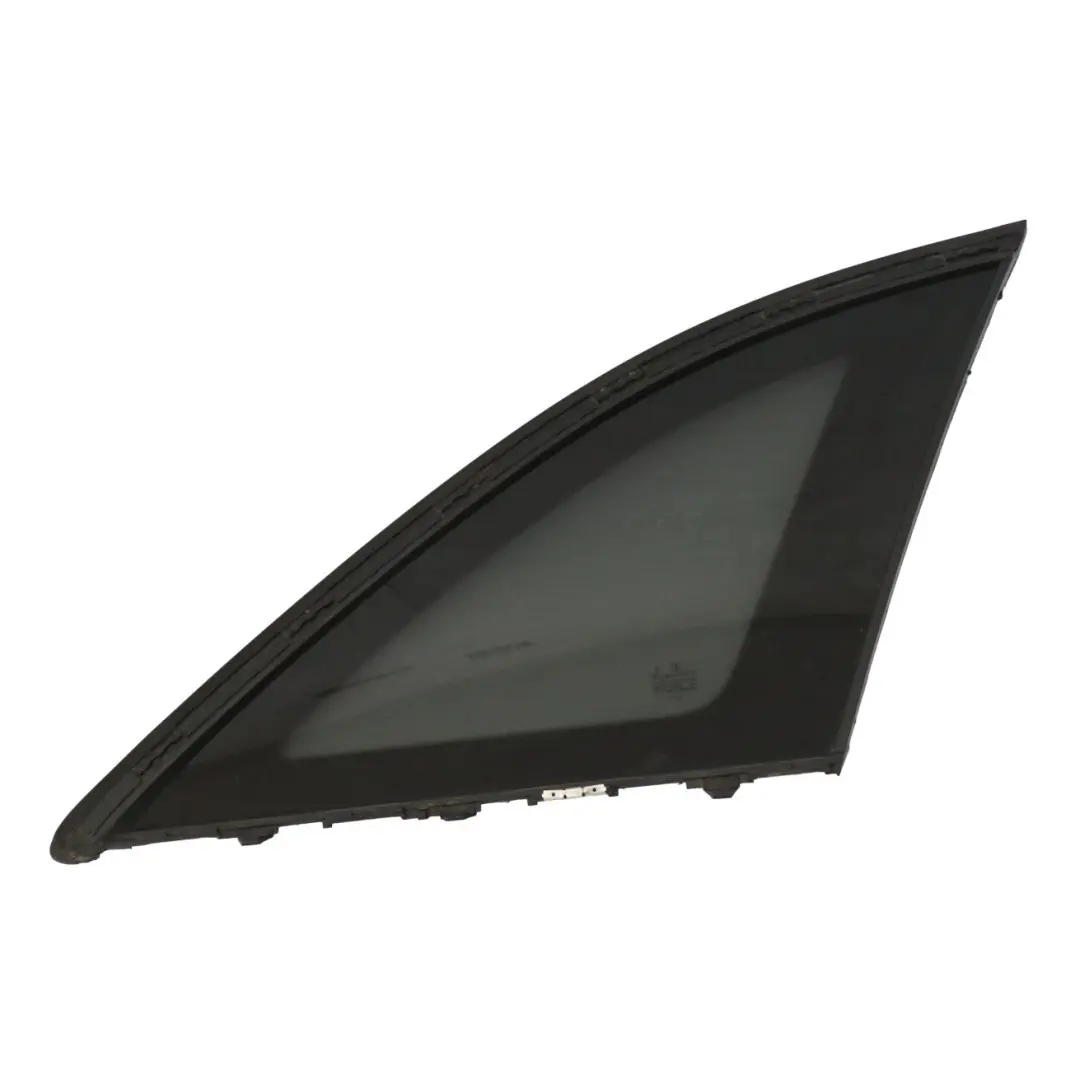 Cristal Trasero Derecho Cuarto Tintado AS3 para Mercedes GLC X253 con número de pieza A2536706800 Mercedes GLC X253 Cristal Trasero Derecho Cuarto Tintado AS3 - SKU A2536706800-1 - Número de pieza A2536706800