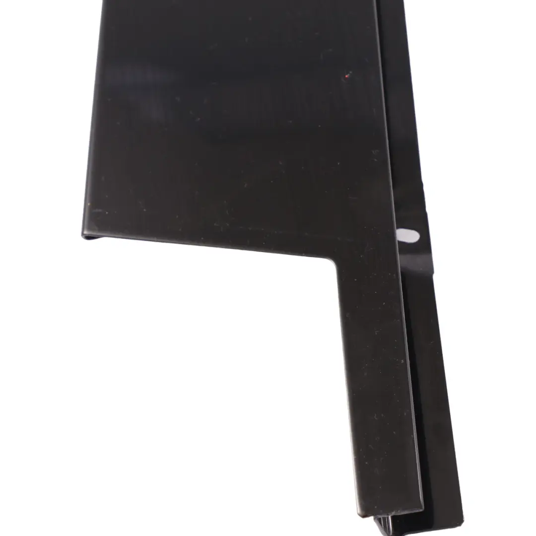 Colonna B Rivestimento Esterno Anteriore Destro per Mercedes C253 con numero di parte A2536901200 Mercedes C253 Colonna B Rivestimento Esterno Anteriore Destro - SKU A2536901200 - Numero di parte A2536901200