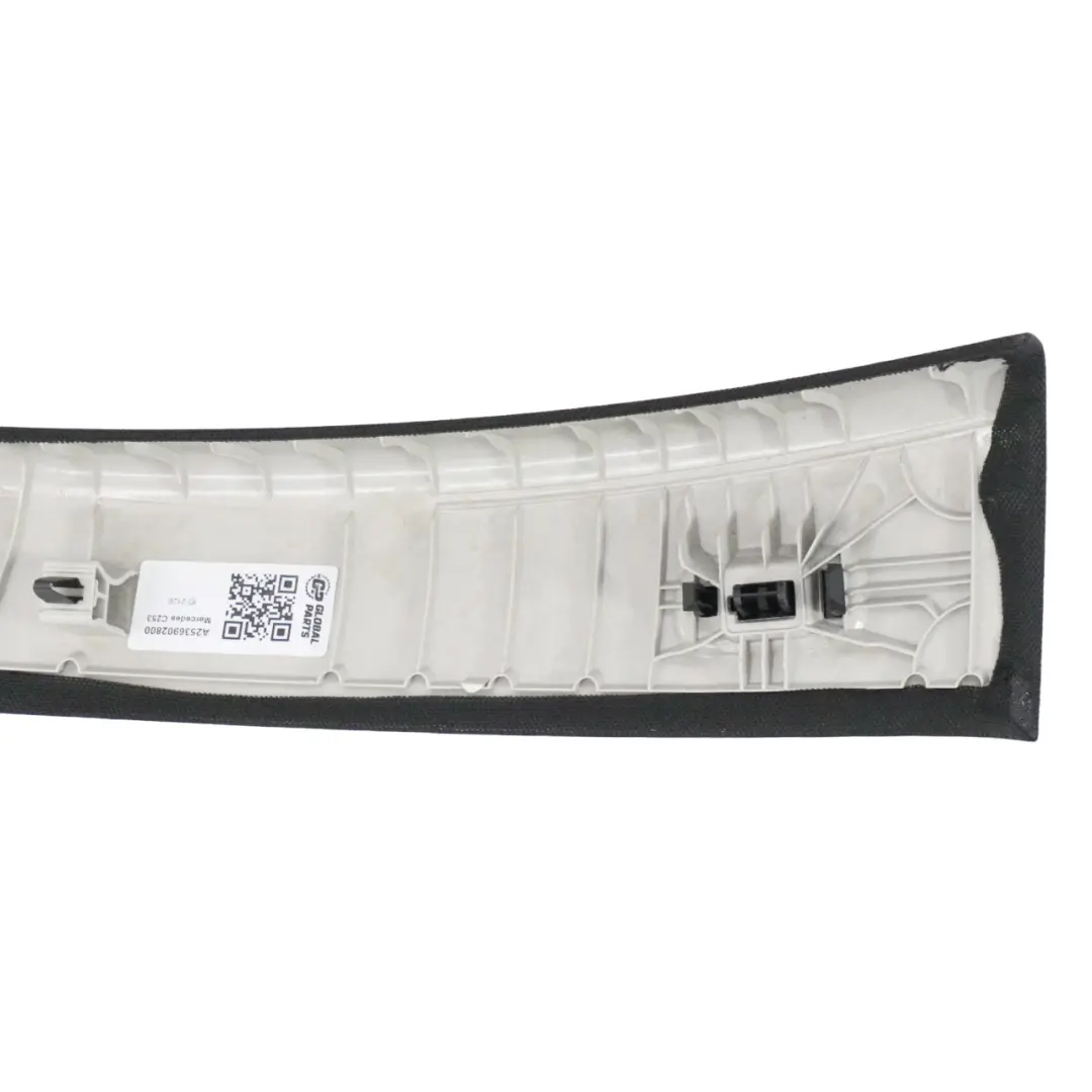 Pilastro A Rivestimento Pannello Destro Nero per Mercedes GLC C253 con numero di parte A2536902800 Mercedes GLC C253 Pilastro A Rivestimento Pannello Destro Nero - SKU A2536902800 - Numero di parte A2536902800