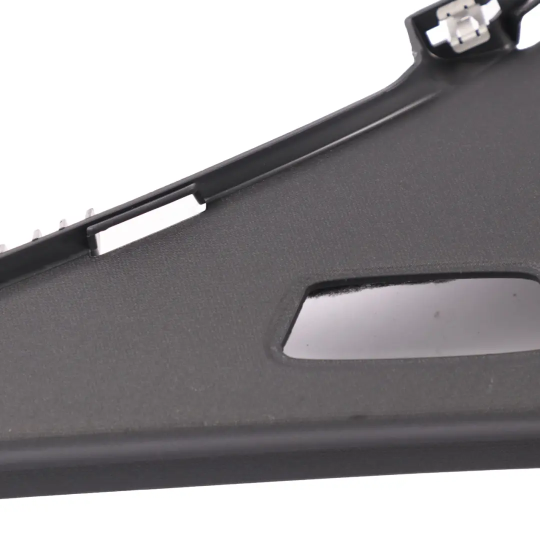 Pilar D Embellecedor Cubierta Trasera Derecha para Mercedes GLC C253 con número de pieza A2536903200 Mercedes GLC C253 Pilar D Embellecedor Cubierta Trasera Derecha - SKU A2536903200 - Número de pieza A2536903200