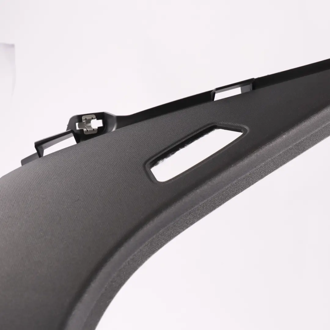 Pilastro D Rivestimento Pannel Posteriore Sinistro per Mercedes GLC C253 con numero di parte A2536903300 Mercedes GLC C253 Pilastro D Rivestimento Pannel Posteriore Sinistro - SKU A2536903300 - Numero di parte A2536903300