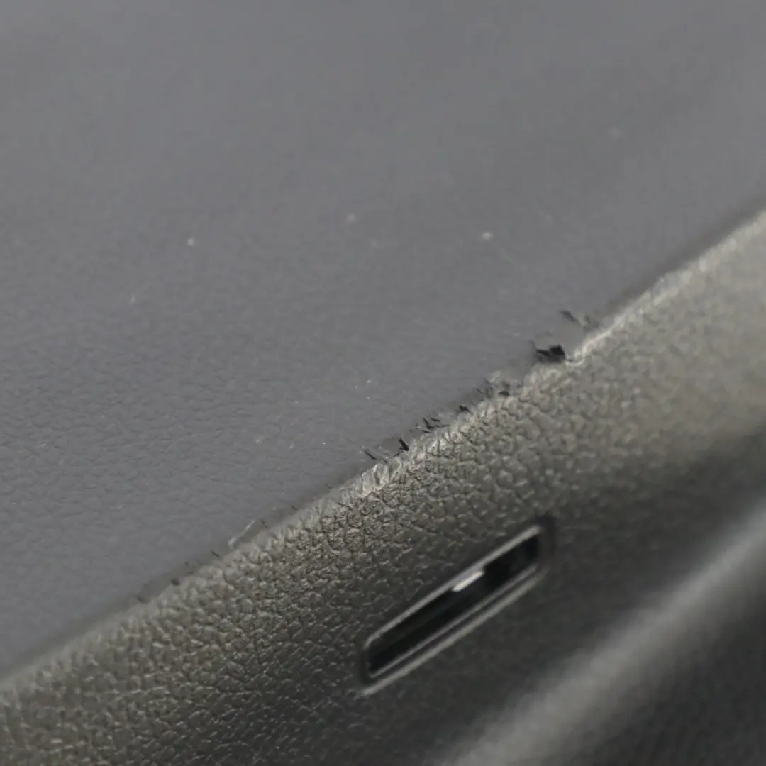 Mercedes X253 Couvercle de garniture montant C arrière gauche noir - SKU A2536903501-1 - Numéro de pièce A2536903501