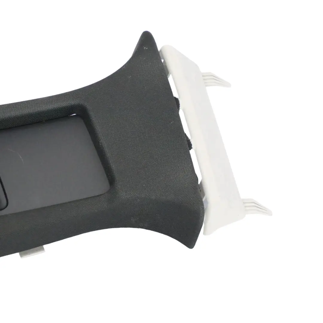 Pilar B Superior Tapa Panel Derecho Negro para Mercedes GLC C253 con número de pieza A2536904500 Mercedes GLC C253 Pilar B Superior Tapa Panel Derecho Negro - SKU A2536904500 - Número de pieza A2536904500