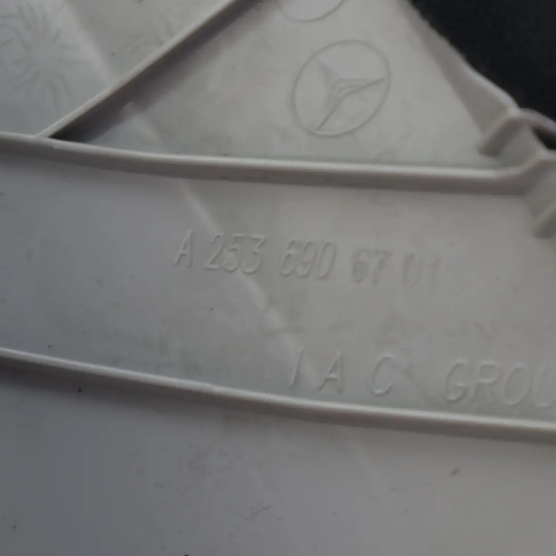Pillar Trim Mercedes GLC X253 Cubierta delantera derecha Negro para A con número de pieza A2536906701 A Pillar Trim Mercedes GLC X253 Cubierta delantera derecha Negro - SKU A2536906701-1 - Número de pieza A2536906701
