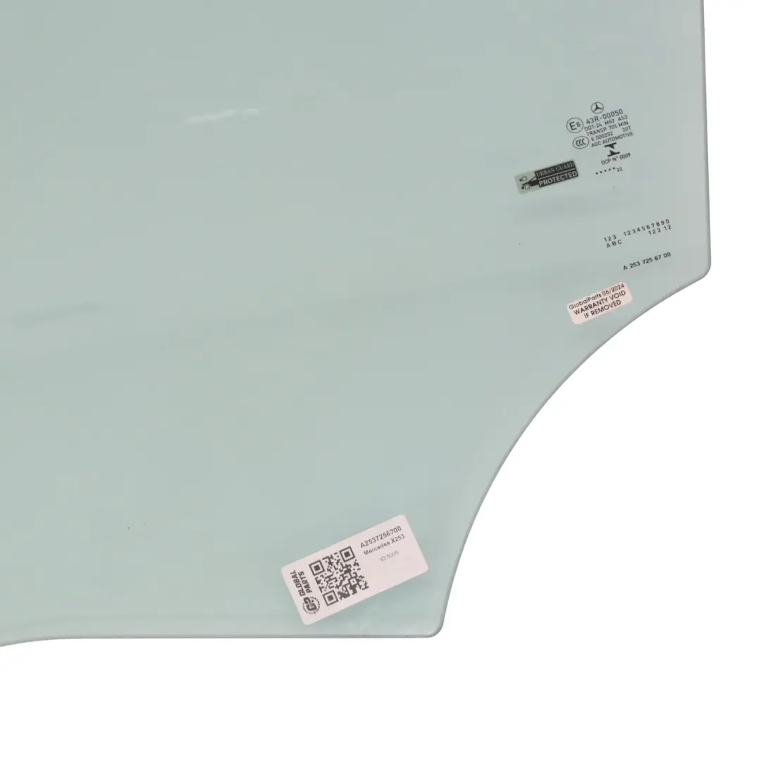 Door Window Front Left N/S Glass Glazing AS2 to Mercedes GLC X253 with Part number A2537256700 Mercedes GLC X253 Door Window Front Left N/S Glass Glazing AS2 - SKU A2537256700 - Part number A2537256700