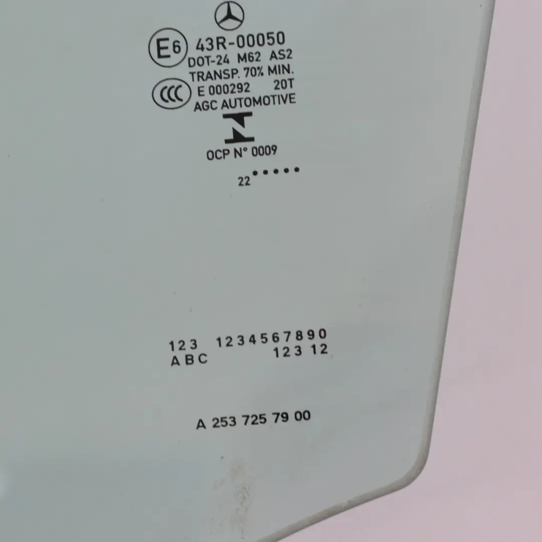 Vitre Latérale Porte Avant Gauche AS2 pour Mercedes GLC C253 Coupe à propos du numéro de pièce A2537257900 Mercedes GLC C253 Coupe Vitre Latérale Porte Avant Gauche AS2 - SKU A2537257900 - Numéro de pièce A2537257900