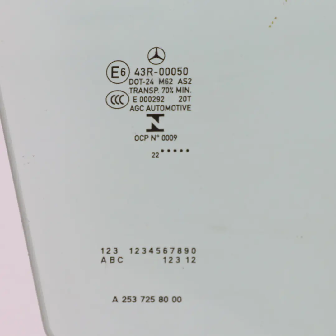 Side Glass Window Front Door Right O/S AS2 to Mercedes GLC C253 Coupe with Part number A2537258000 Mercedes GLC C253 Coupe Side Glass Window Front Door Right O/S AS2 - SKU A2537258000 - Part number A2537258000