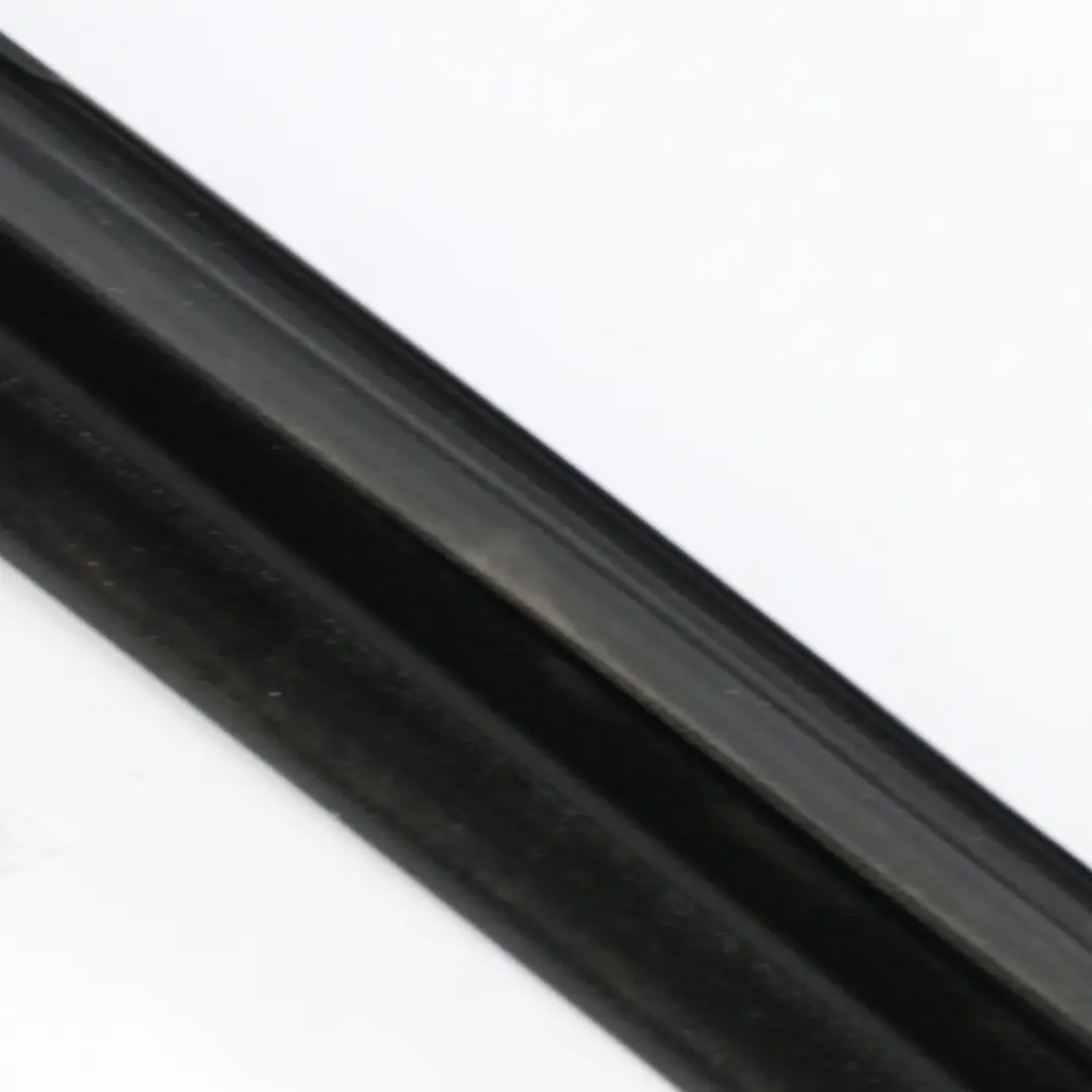 Mercedes C253 Fenêtre Guide Cadre Rail Avant Droit - SKU A2537259600 - Numéro de pièce A2537259600