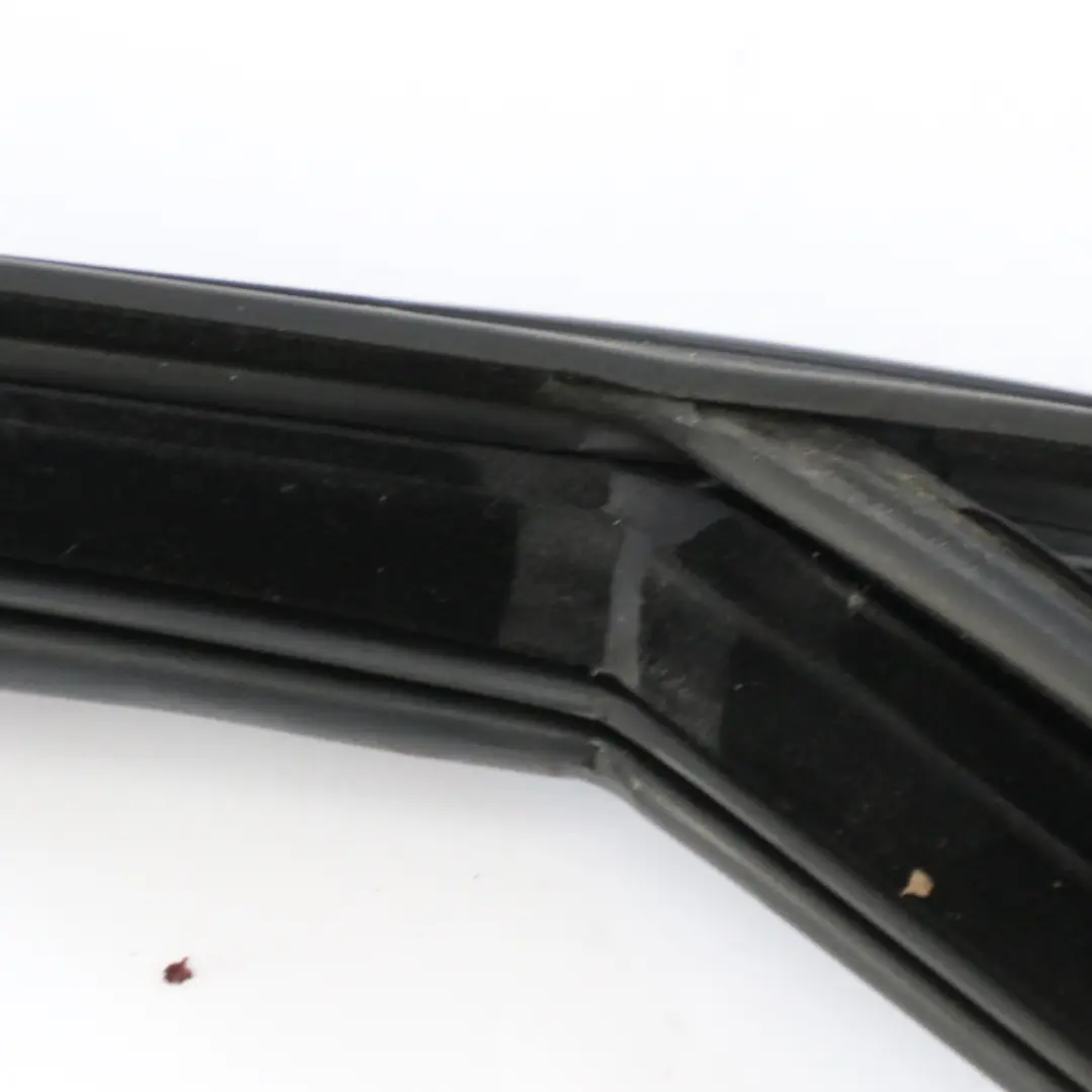 Mercedes C253 Fenêtre Guide Cadre Rail Avant Droit - SKU A2537259600 - Numéro de pièce A2537259600
