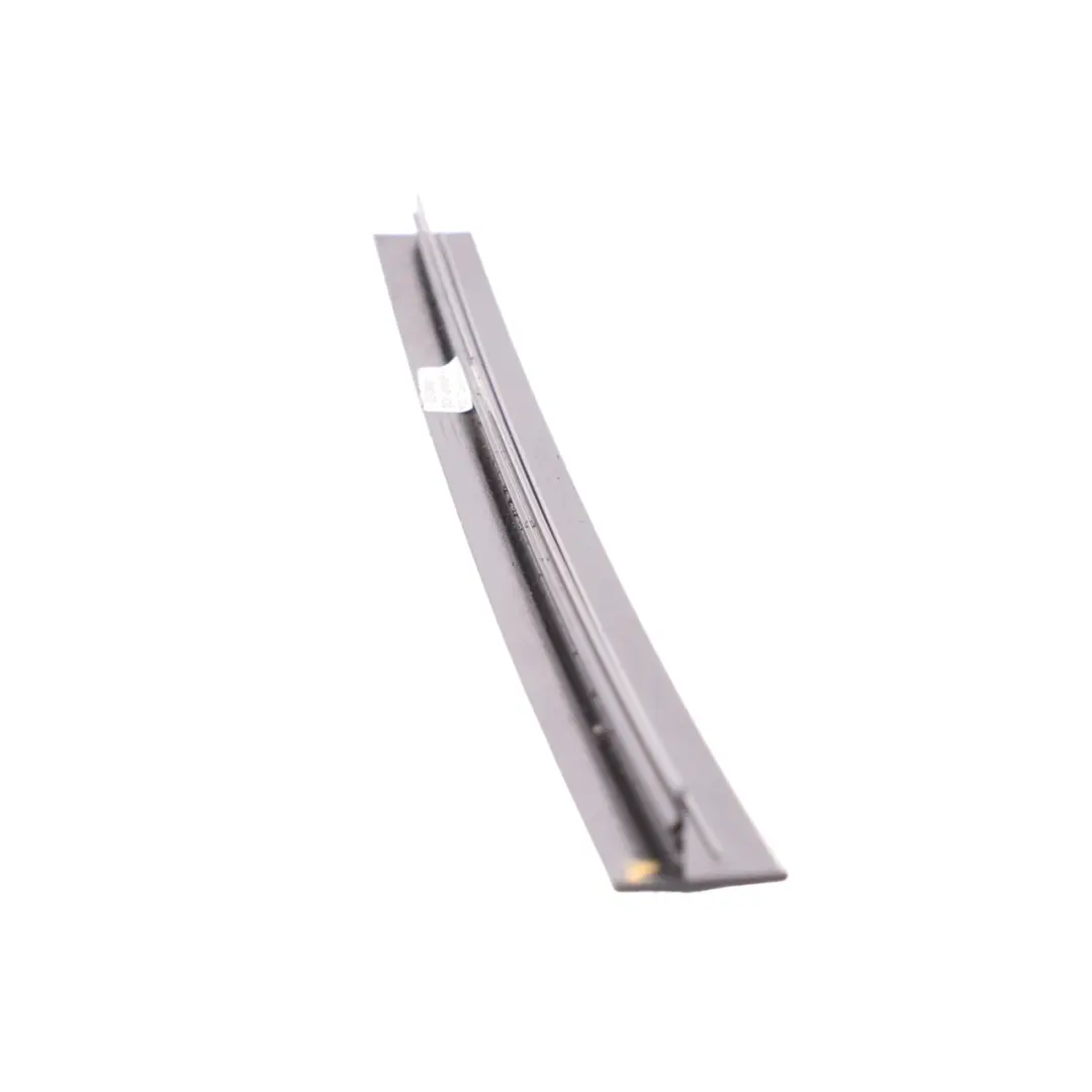 Separador de Ventana Mercedes GLC X253 Puerta Trasera Derecha Strip para con número de pieza A2537300219 Separador de Ventana Mercedes GLC X253 Puerta Trasera Derecha Strip - SKU A2537300219 - Número de pieza A2537300219