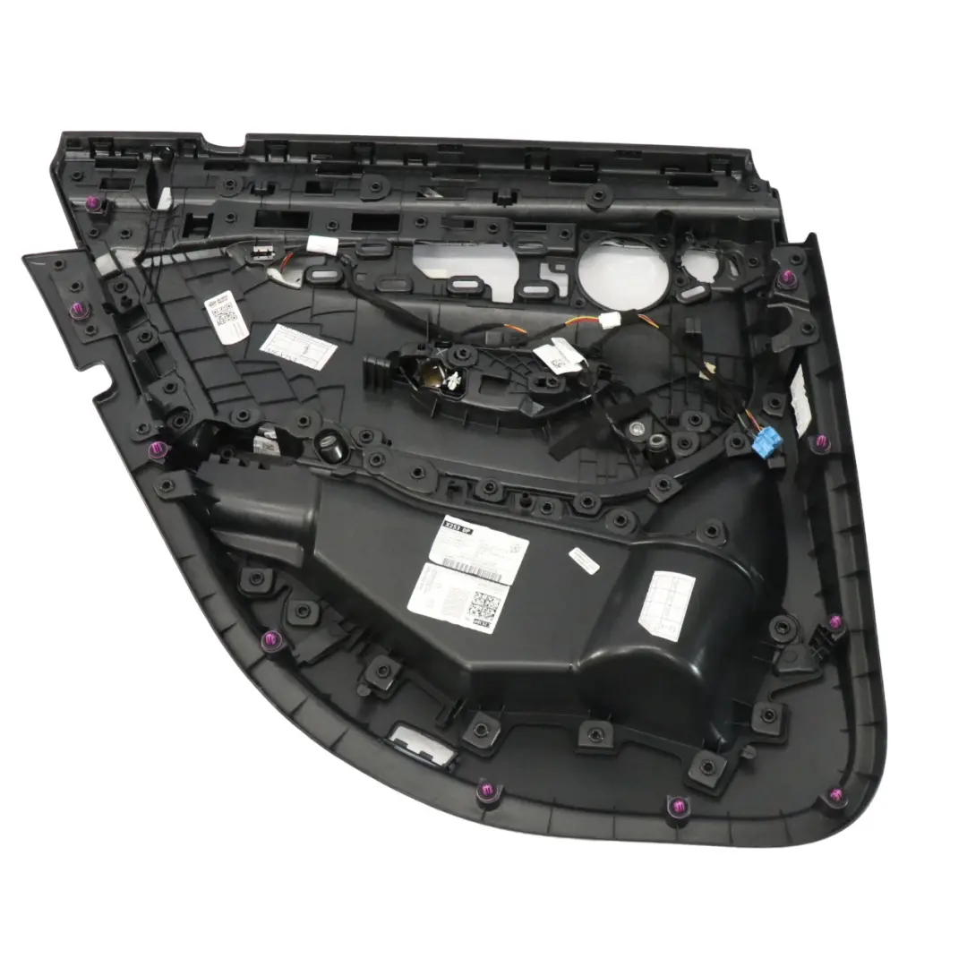 Mercedes GLC C253 Boczek Drzwi Panel Prawy Tył Czarny Czerwona Nić AMG Line - SKU A2537301603 - Numer Części A2537301603