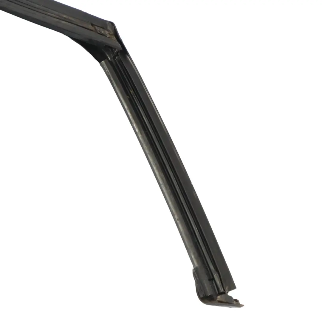 Guía Ventana Carril Puerta Trasera Izquierda para Mercedes GLC C253 con número de pieza A2537352100 Mercedes GLC C253 Guía Ventana Carril Puerta Trasera Izquierda - SKU A2537352100 - Número de pieza A2537352100