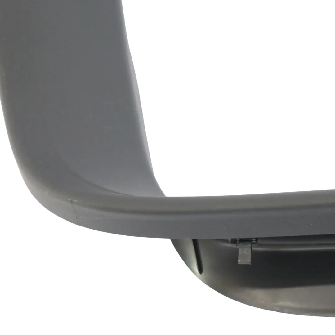 Tapa Embellecedor Trasera Derecha Ventana Portón para Mercedes GLC C253 con número de pieza A2537401200 Mercedes GLC C253 Tapa Embellecedor Trasera Derecha Ventana Portón - SKU A2537401200 - Número de pieza A2537401200