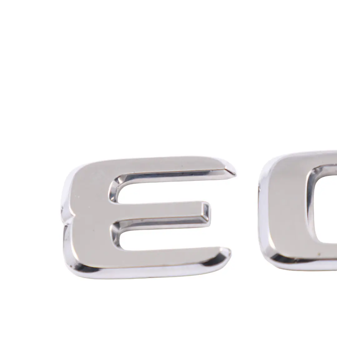 GLC300E Hybrid X253 Coupe Letras del modelo tapa maletero para Mercedes con número de pieza A2538170201 Mercedes GLC300E Hybrid X253 Coupe Letras del modelo tapa maletero - SKU A2538170201 - Número de pieza A2538170201