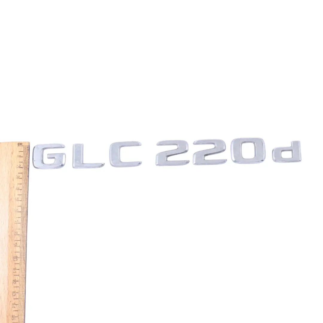 Emblema del bagagliaio Logo del portellone posteriore per Mercedes X253 con numero di parte A2538172200 Mercedes X253 Emblema del bagagliaio Logo del portellone posteriore - SKU A2538172200 - Numero di parte A2538172200