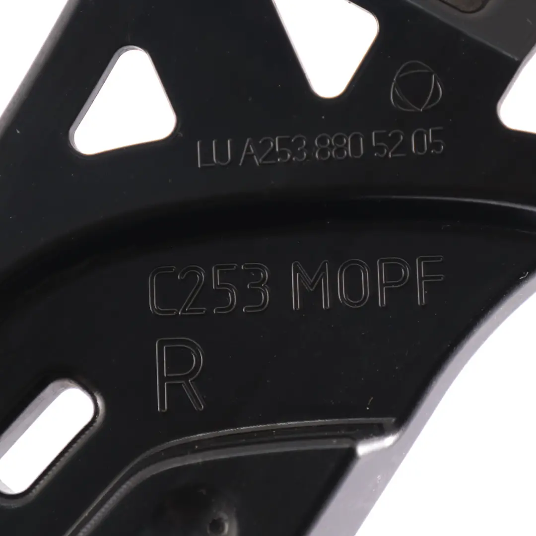 Mercedes GLC C253 Support de Guide de Pare-chocs Arrière Droit - SKU A2538805205 - Numéro de pièce A2538805205