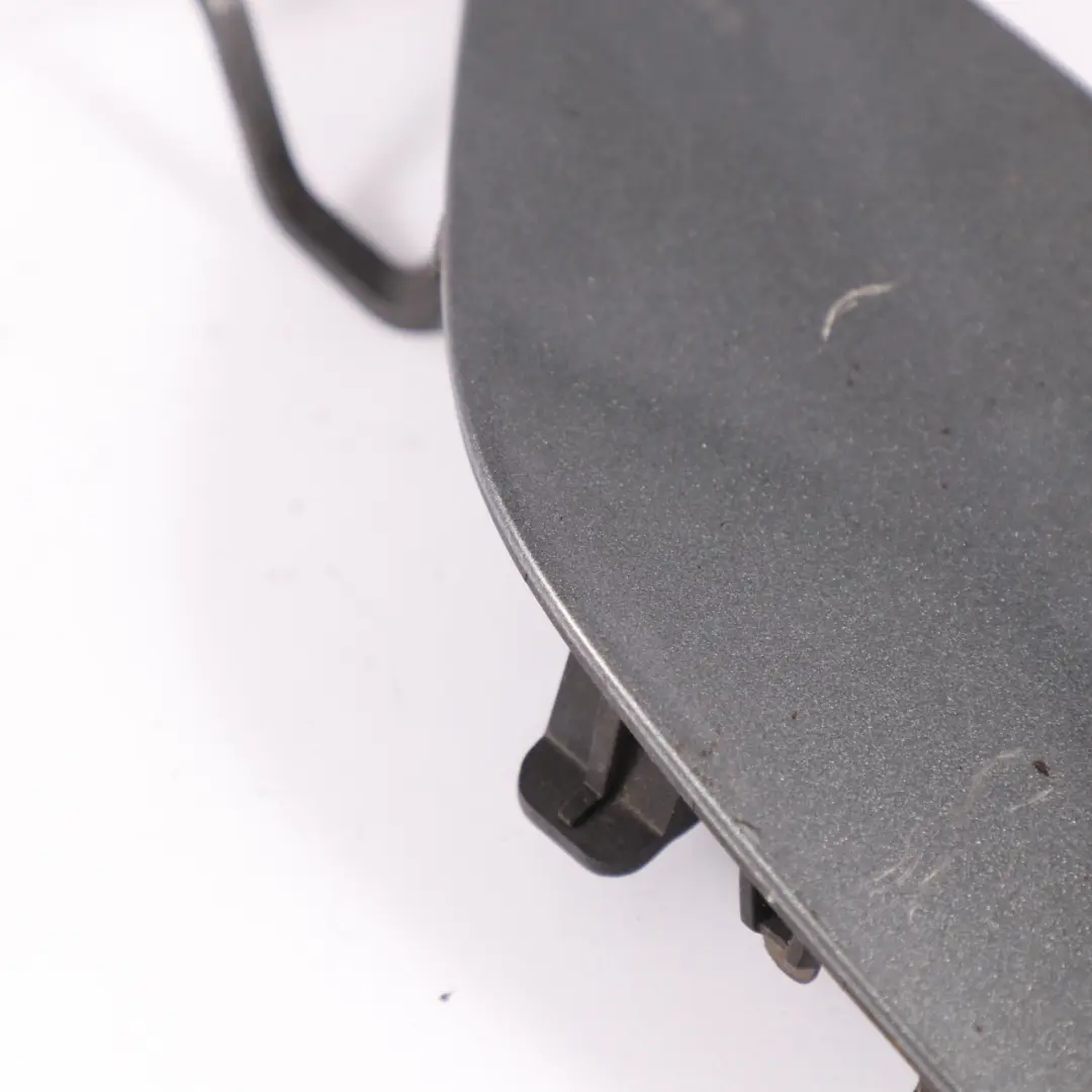 Stoßstange Abschleppen Haken Abdeckung Selenit Grau Metallic - 992 für Mercedes X253 mit Teilenummer A2538850022 Mercedes X253 Stoßstange Abschleppen Haken Abdeckung Selenit Grau Metallic - 992 - SKU A2538850022-SEL - Teilenummer A2538850022