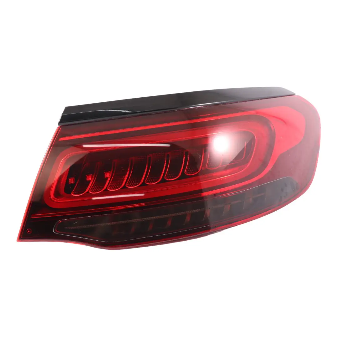 Piloto Trasero Derecho Luz del panel lateral para Mercedes GLC C253 con número de pieza A2539060902 Mercedes GLC C253 Piloto Trasero Derecho Luz del panel lateral - SKU A2539060902 - Número de pieza A2539060902