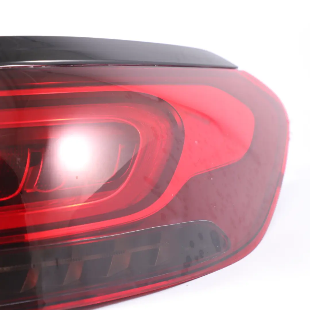 Mercedes GLC C253 Coupé Feu Arrière Droit Éclairage panneau latéral - SKU A2539060902 - Numéro de pièce A2539060902