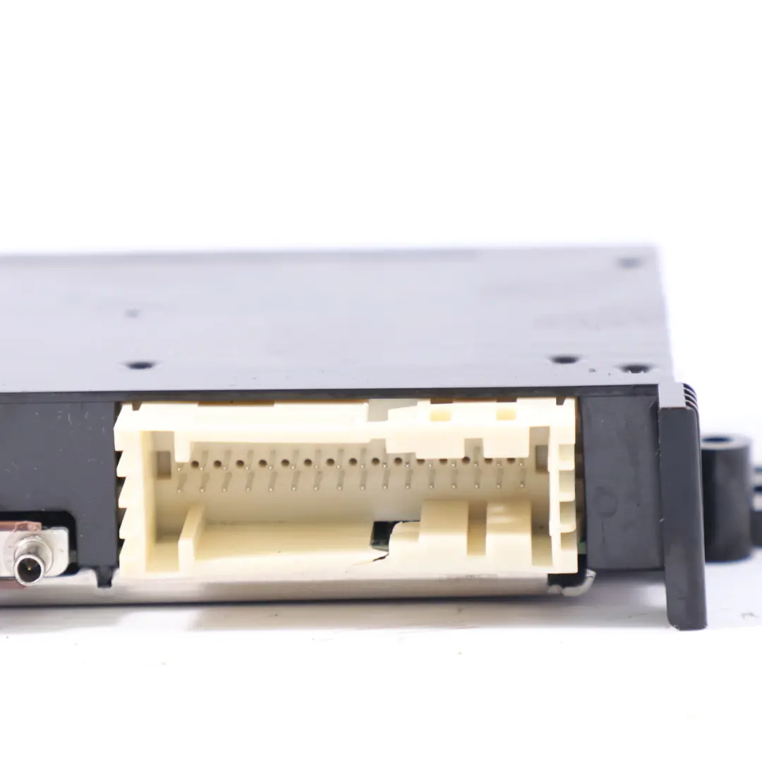 W907 Servizi telematici Modulo di comunicazione per Mercedes Sprinter con numero di parte A2579005100 Mercedes Sprinter W907 Servizi telematici Modulo di comunicazione - SKU A2579005100 - Numero di parte A2579005100