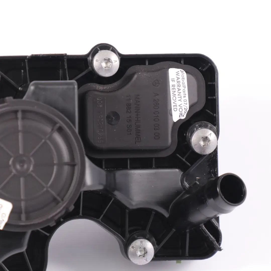 Separador de Aceite Válvula de Respiración para Mercedes W177 con número de pieza A2600100300 Mercedes W177 Separador de Aceite Válvula de Respiración - SKU A2600100300 - Número de pieza A2600100300