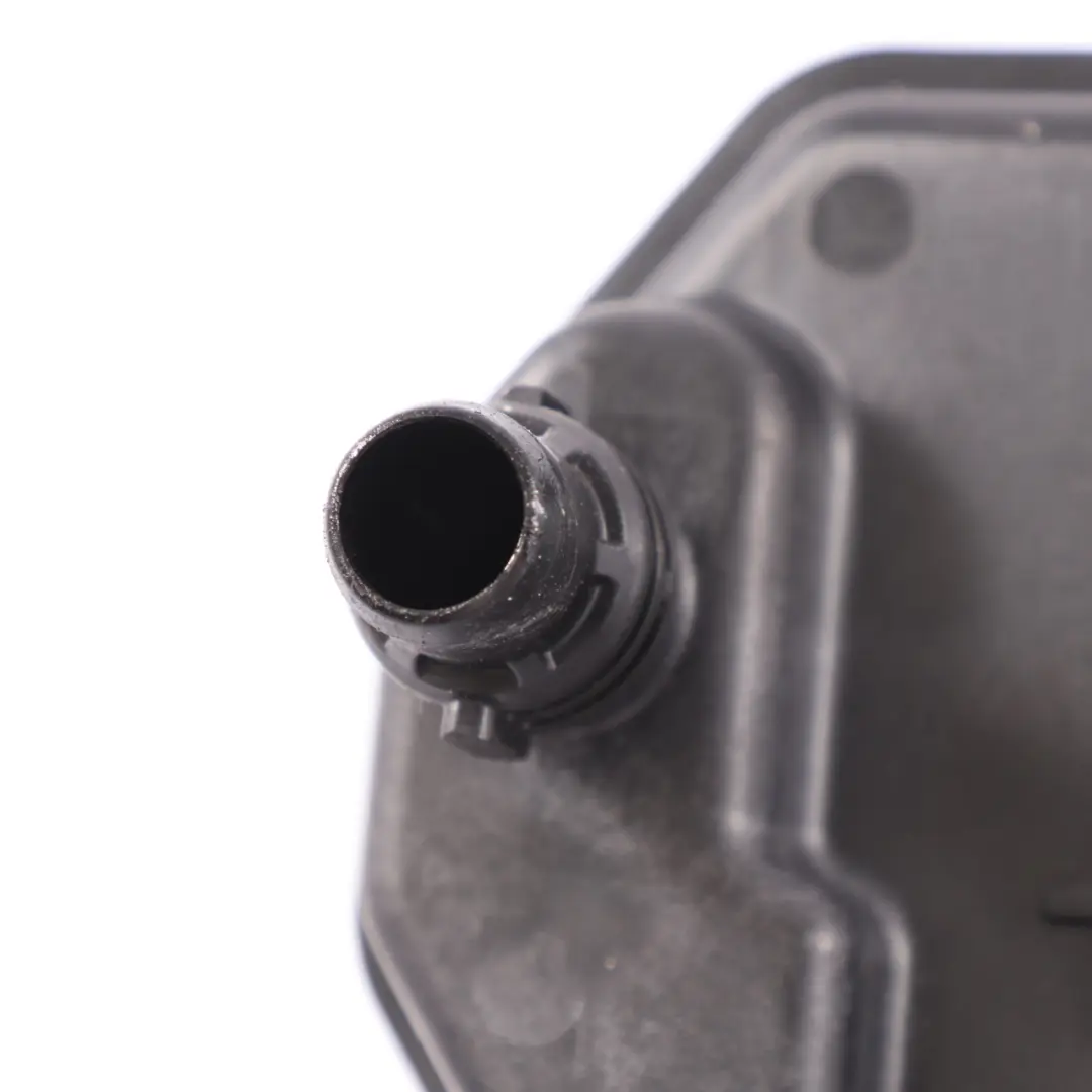 Réservoir de liquide de refroidissement essence Mercedes W177 A 35 - SKU A2602001300-1 - Numéro de pièce A2602001300