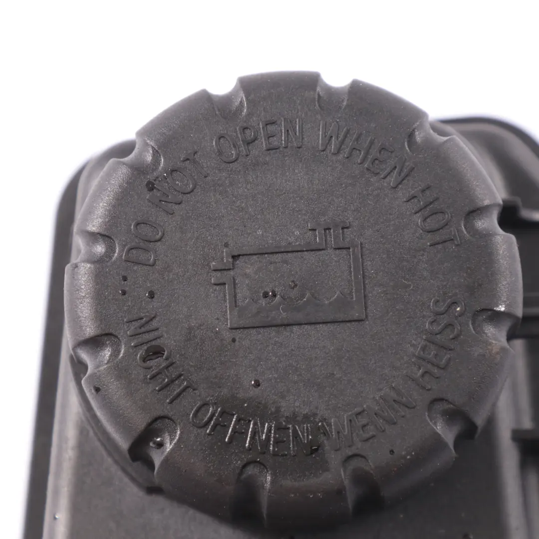 Mercedes W177 A 35 Kühlmittelüberlauf Ausgleichsbehälter Flasche - SKU A2602001300-1 - Teilenummer A2602001300