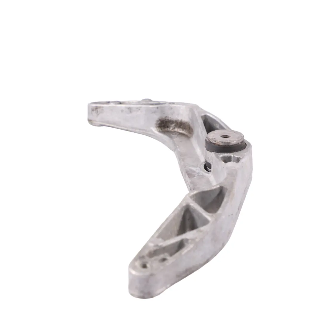 Wspornik Intercoolera Mocowanie Kanału Powietrza do Mercedes W205 o numerze A2640906300 Mercedes W205 Wspornik Intercoolera Mocowanie Kanału Powietrza - SKU A2640906300-1 - Numer Części A2640906300