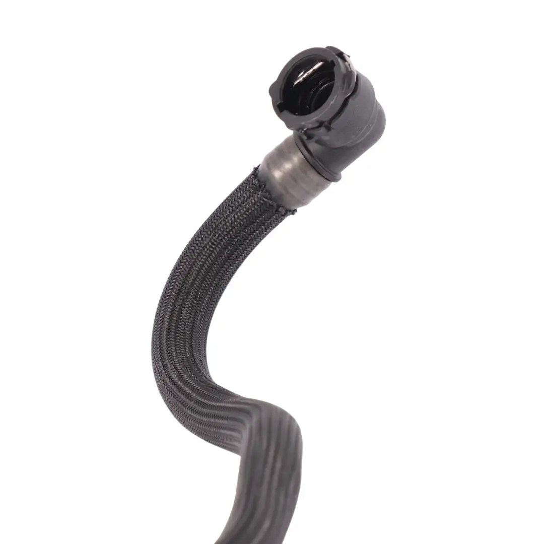 C250D Linea alimentazione del raffreddatore ad acqua per Mercedes C205 con numero di parte A2642002301 Mercedes C205 C250D Linea alimentazione del raffreddatore ad acqua - SKU A2642002301 - Numero di parte A2642002301