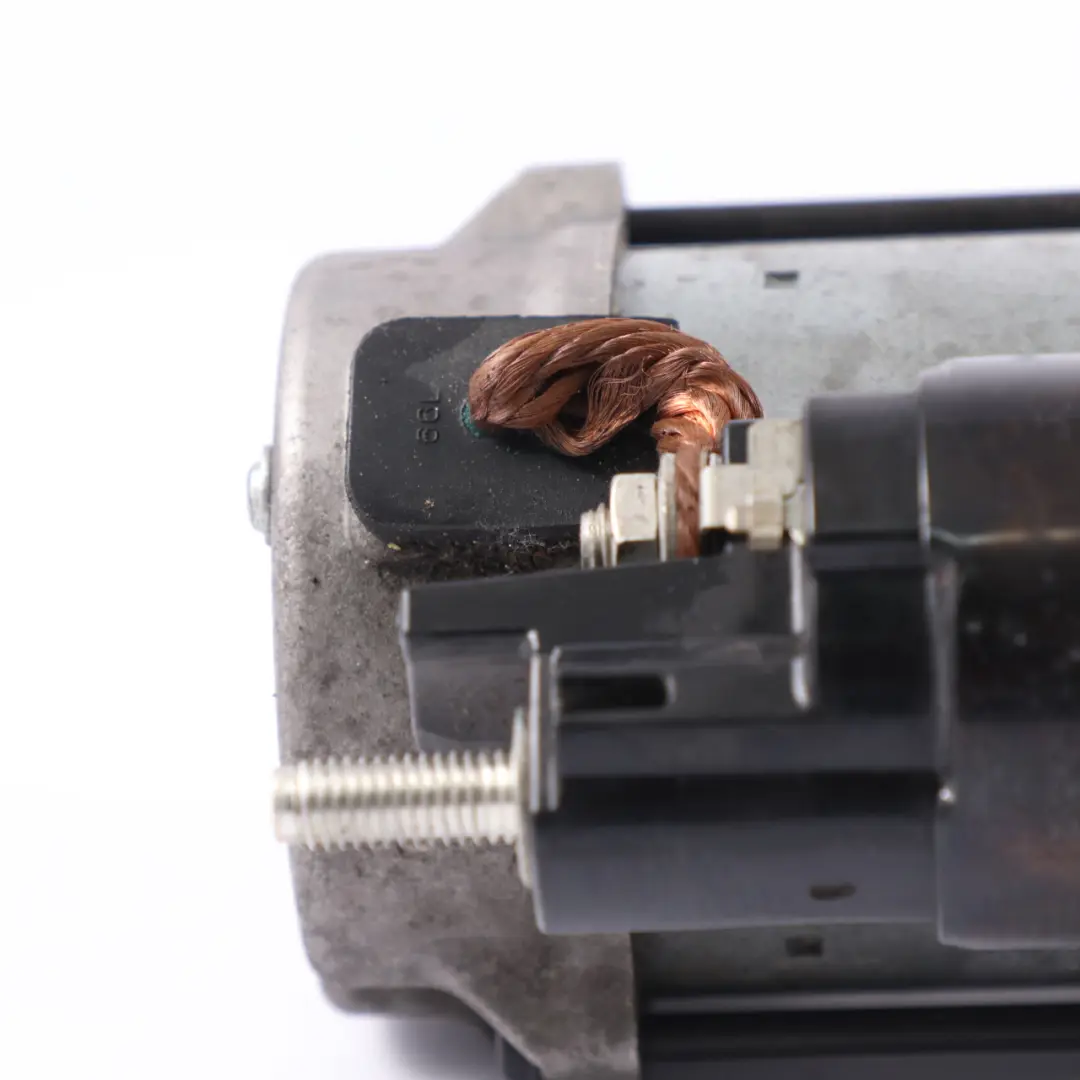 W257 Anlasser Motor für Mercedes W205 mit Teilenummer A2649060400 Mercedes W205 W257 Anlasser Motor - SKU A2649060400 - Teilenummer A2649060400