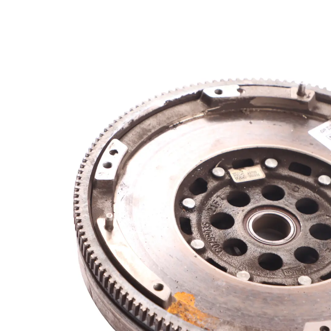 Flywheel Mercedes W176 W242 W246 Petrol M270.910 Dual Mass Flywheel to with Part number A2700300205 Flywheel Mercedes W176 W242 W246 Petrol M270.910 Dual Mass Flywheel - SKU A2700300205 - Part number A2700300205