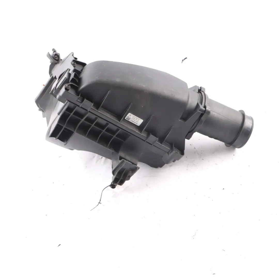 Scatola Filtro Aria Aspirazione Silenziatore Copertura per Mercedes W176 con numero di parte A2700900601 Mercedes W176 Scatola Filtro Aria Aspirazione Silenziatore Copertura - SKU A2700900601-2 - Numero di parte A2700900601