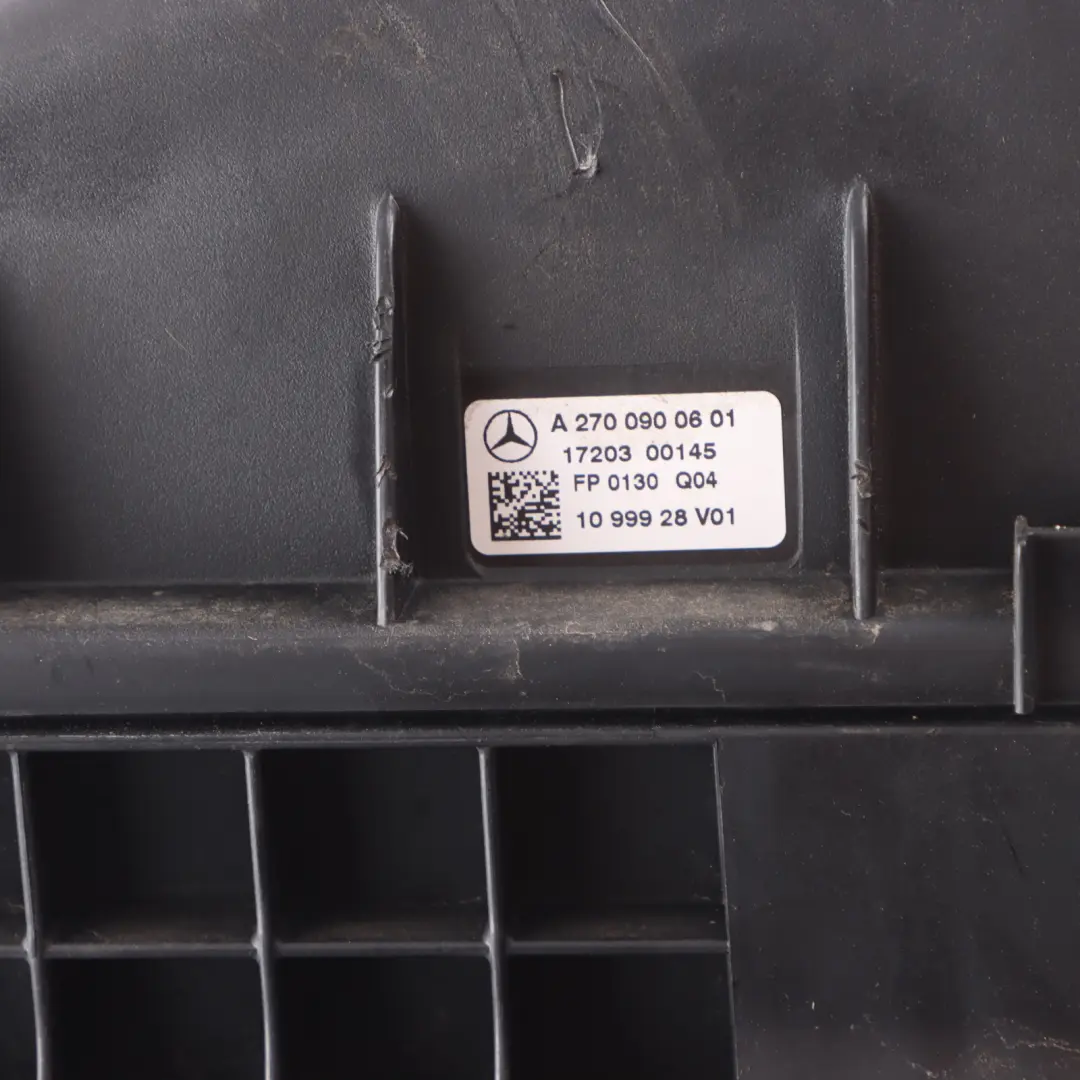 Caja Filtro Aire Silenciador Admisión Caja Filtro Tapa para Mercedes W176 con número de pieza A2700900601 Mercedes W176 Caja Filtro Aire Silenciador Admisión Caja Filtro Tapa - SKU A2700900601-2 - Número de pieza A2700900601