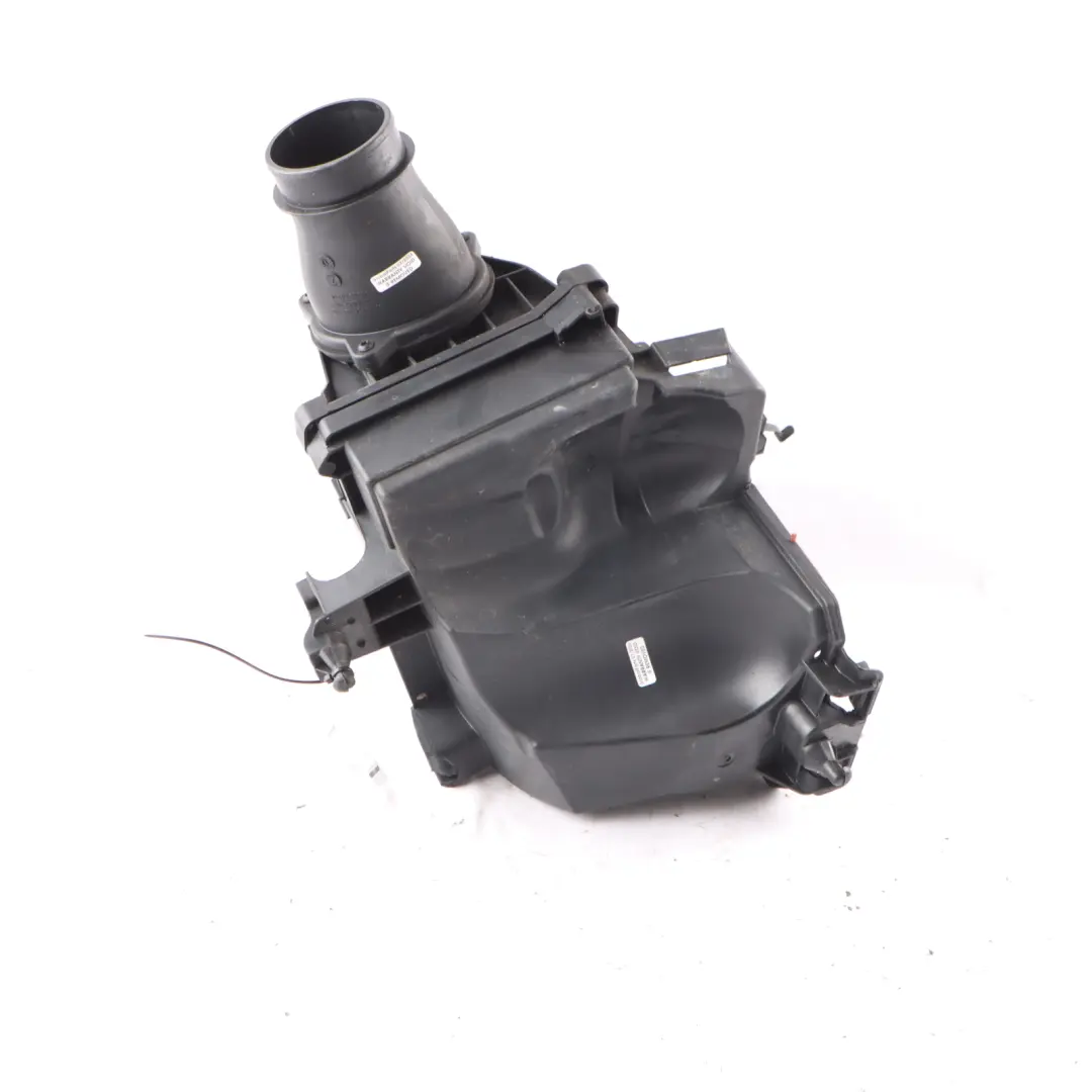 Caja Filtro Aire Silenciador Admisión Caja Filtro Tapa para Mercedes W176 con número de pieza A2700900601 Mercedes W176 Caja Filtro Aire Silenciador Admisión Caja Filtro Tapa - SKU A2700900601-2 - Número de pieza A2700900601