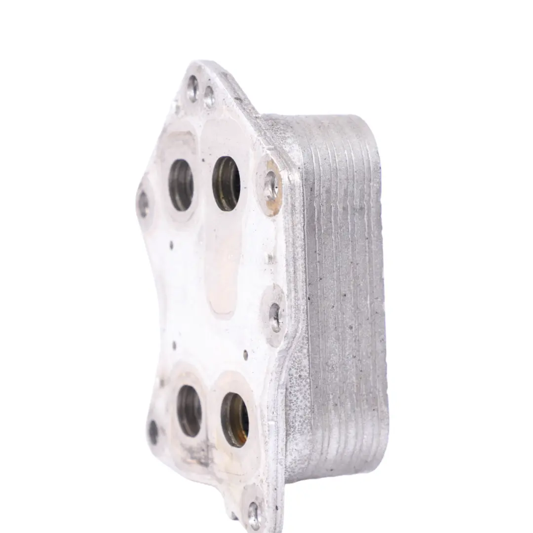 Base Refroidisseur Huile Mercedes X117 M260 Filtre Refroidisseur pour à propos du numéro de pièce A2701800500 Base Refroidisseur Huile Mercedes X117 M260 Filtre Refroidisseur - SKU A2701800500-1 - Numéro de pièce A2701800500