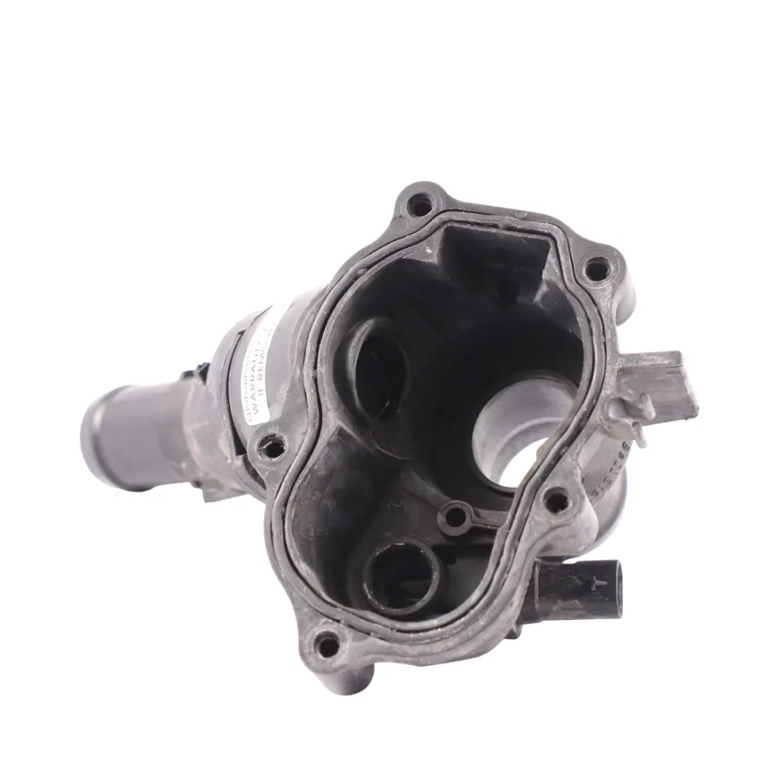 Thermostatgehäuse Mercedes C117 W176 W246 Benziner M270 für mit Teilenummer A2702000615 Thermostatgehäuse Mercedes C117 W176 W246 Benziner M270 - SKU A2702000615-1 - Teilenummer A2702000615