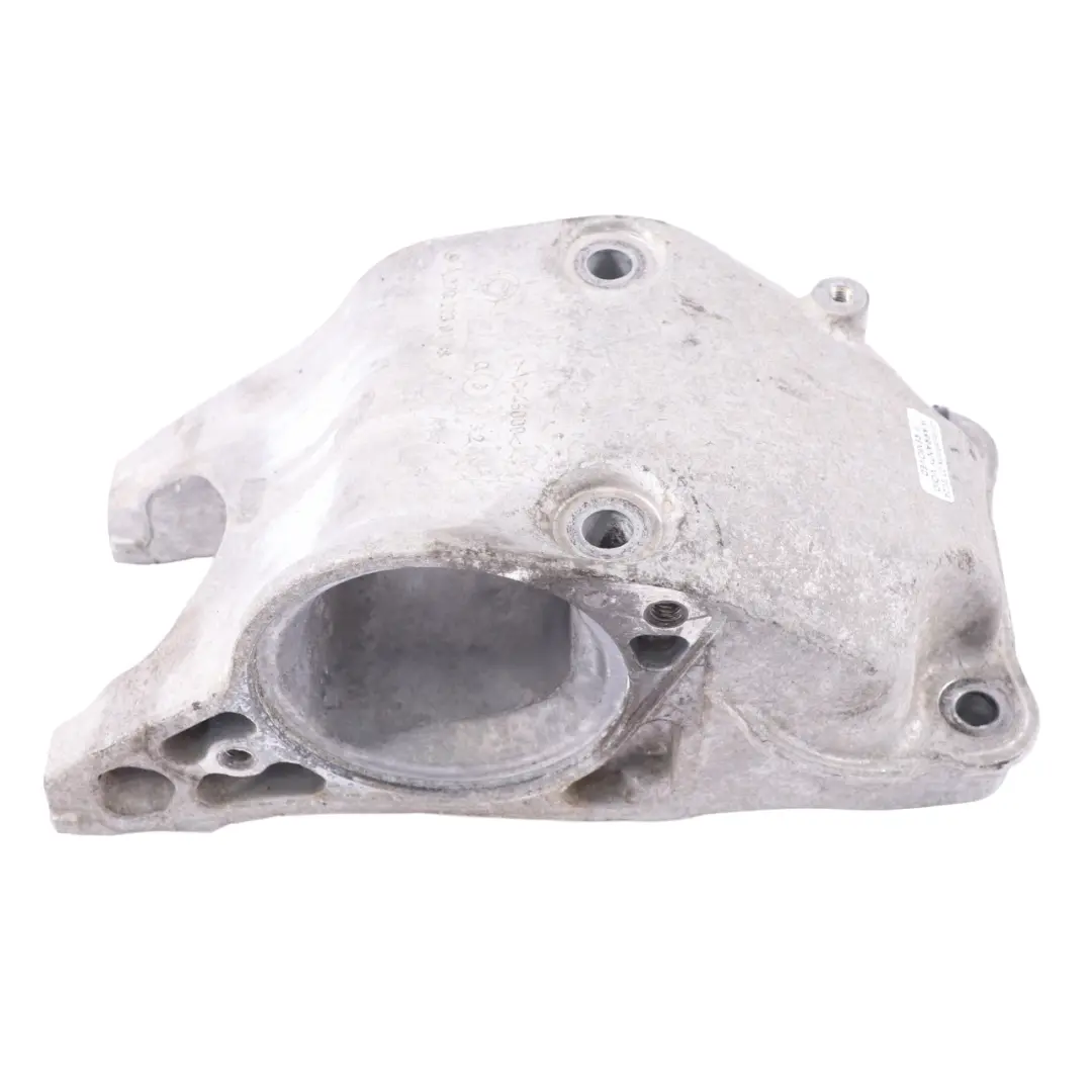 M270 Wspornik Łapa Półosi do Mercedes C117 W176 W246 o numerze A2702230138 Mercedes C117 W176 W246 M270 Wspornik Łapa Półosi - SKU A2702230138 - Numer Części A2702230138