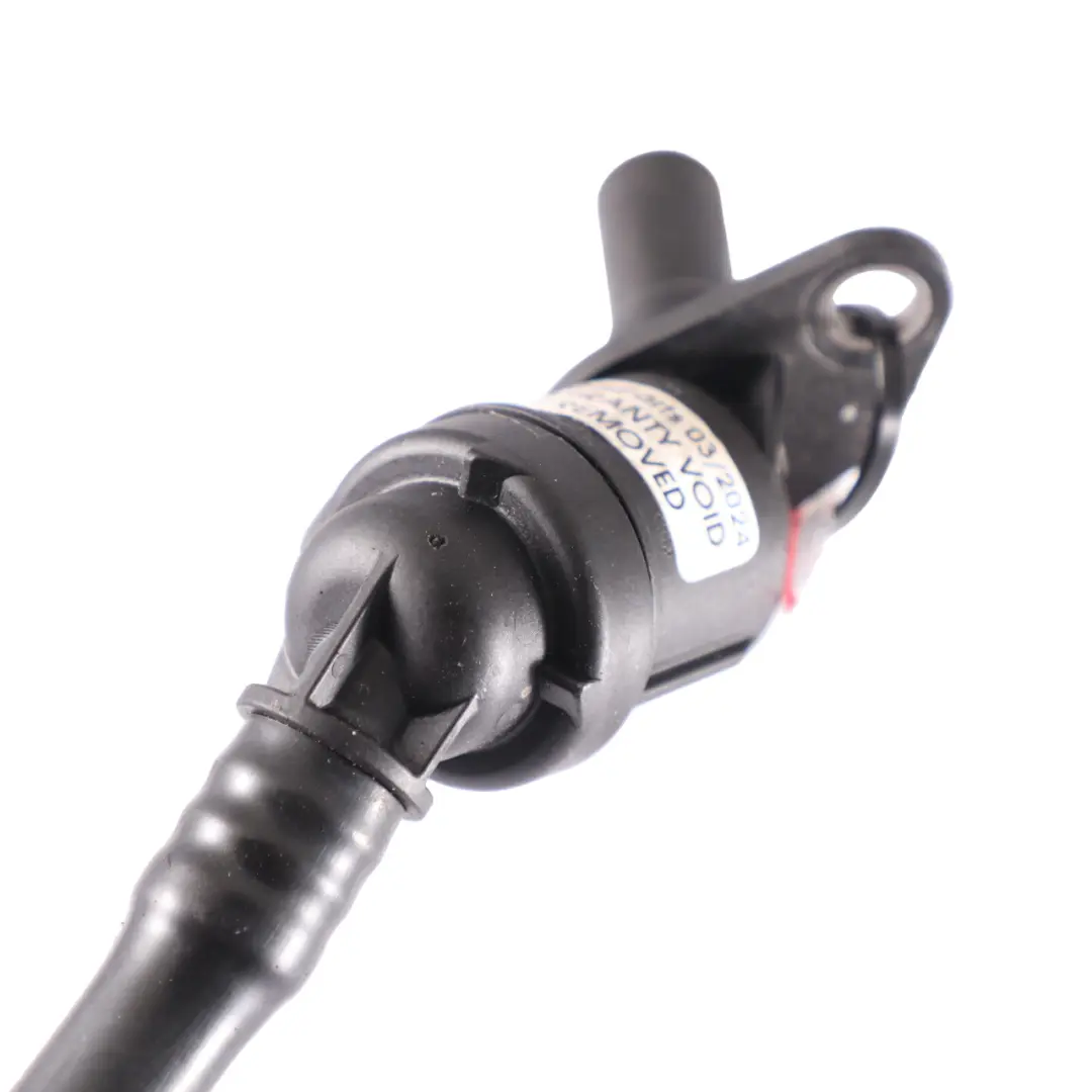 M271 Motorentlüftungsrohr Druckschlauch Leitung Benzin Mercedes W204 - SKU A2710180729-1 - Teilenummer A2710180729